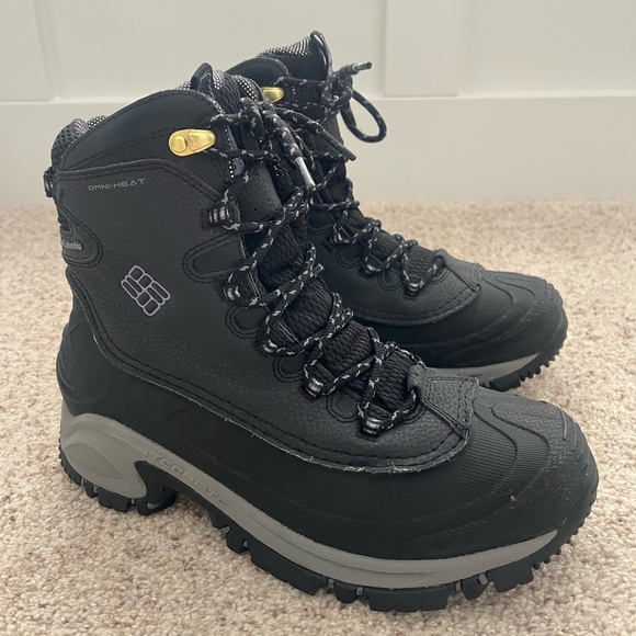 Womens COLUMBIA Bugaboots Black Waterproof Snow Boots  Size 7.5 - Picture 3 of 7